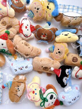 Plush Brooch Pin Lot | Around 25 pcs Cute Mini Plush Pins